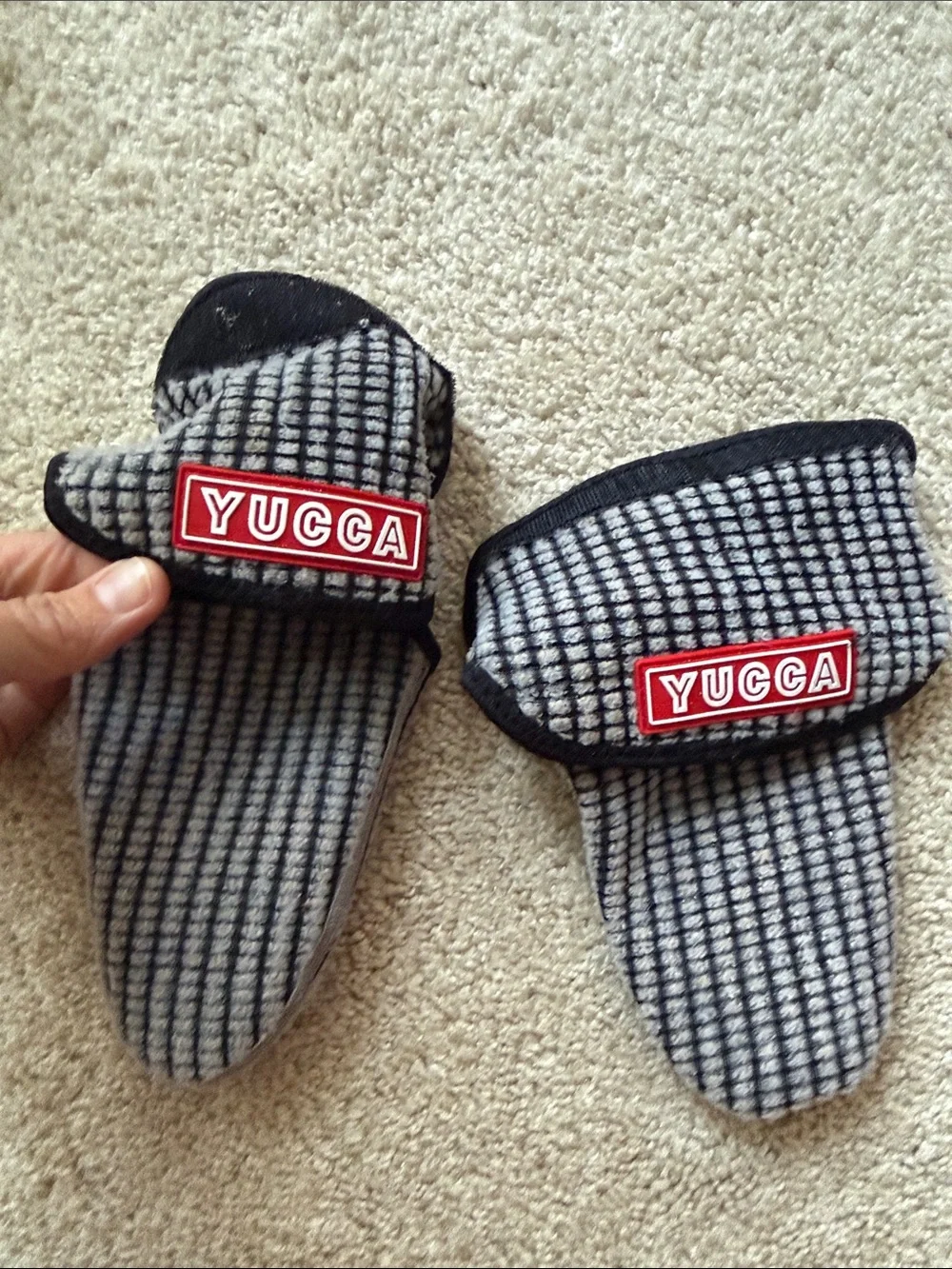 Yucca Fin Sock and Heel Strap, size small 4-7